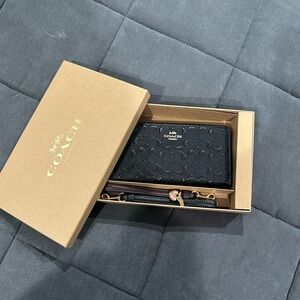 Long Zip Around Wallet In Signature Canvas